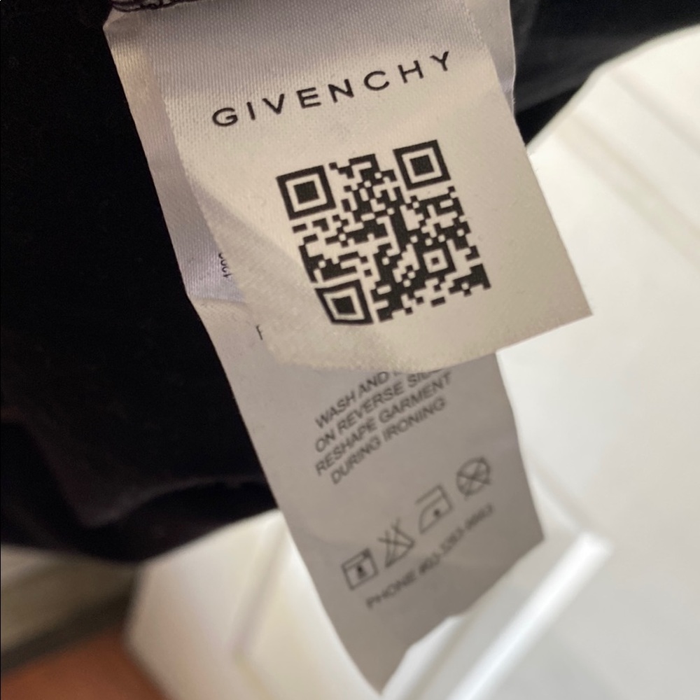 Givenchy Black and White Men's Shirt - Picture 4 of 5